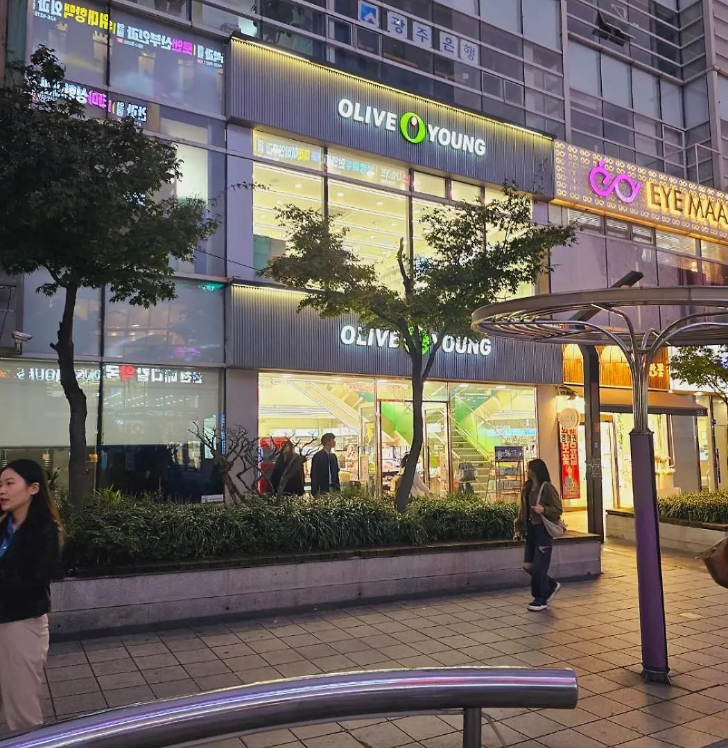 인천시청 길병원 인천터미널역 롯데백화점 앞 인기숙소 Apartment